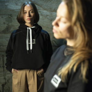REFLECTIVE OVERSIZE HOODIE – Synthetic 100% Natural